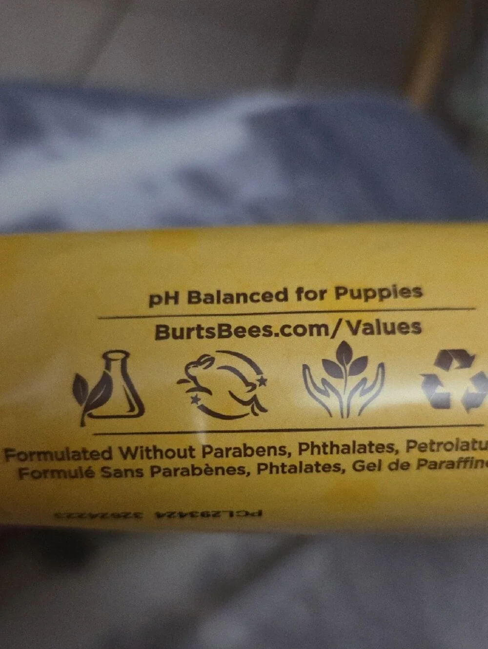 Burt's Bees Yellow Puppy Gentle Cleansing Wipes NWOT